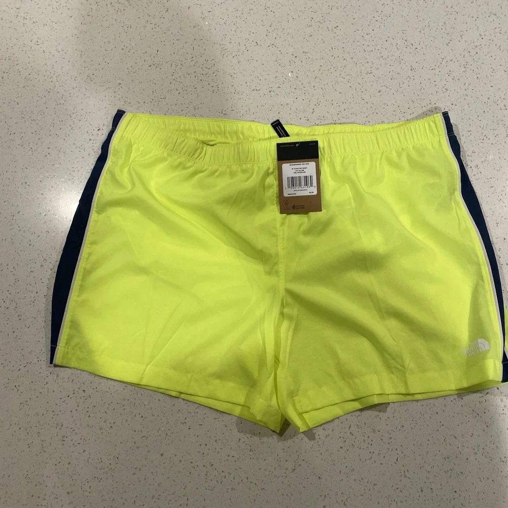 NWT The North Face Elevation Shorts LED Yellow NF0A82008NT Mens Size XXL